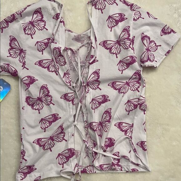 On Fire “She is Blessed” Top - Picture 4 of 5